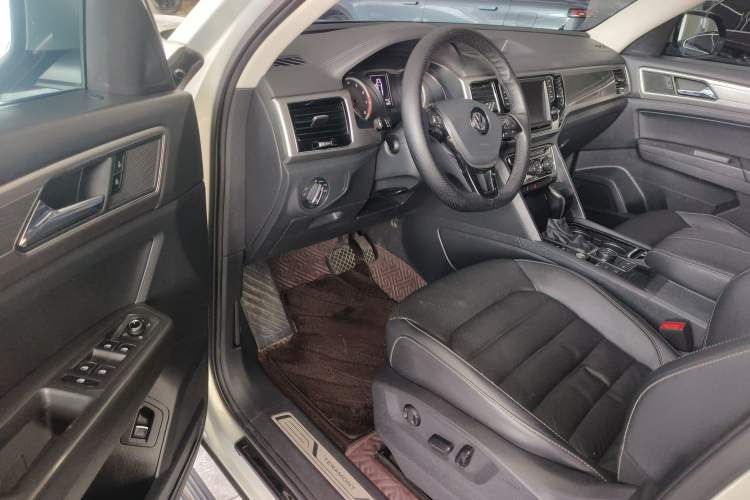 Used Volkswagen Teramont 2017 380TSI Four-Wheel Drive Luxury Edition Interior 2
