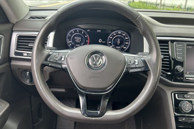 Used Volkswagen Teramont 2017 530 V6 Four-Wheel Drive Flagship Edition Interior 3