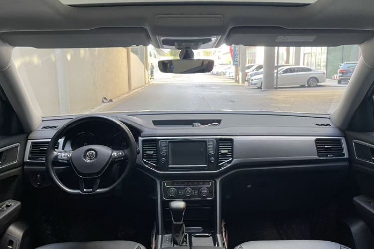 Used Volkswagen Teramont 2017 380TSI Four-Wheel Drive Luxury Edition Interior 4