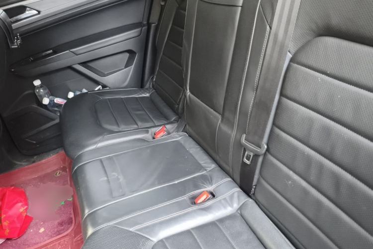 Used Volkswagen Teramont 2017 380TSI Four-Wheel Drive Luxury Edition Left Rear Seat