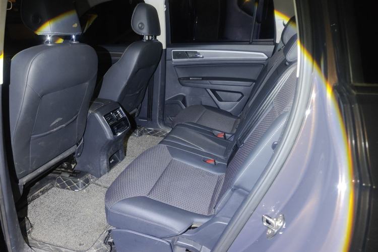 Used Volkswagen Teramont 2017 380TSI Four-Wheel Drive Comfort Edition Left Rear Seat