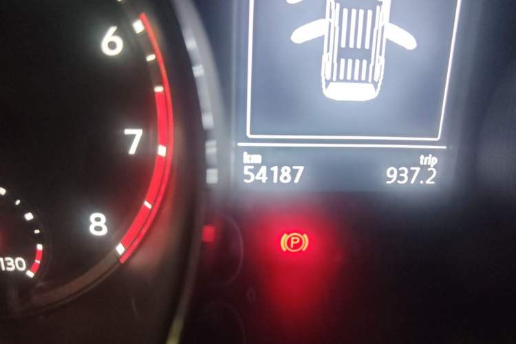 Used Volkswagen Teramont 2017 380TSI Four-Wheel Drive Luxury Edition Odometer Close Up