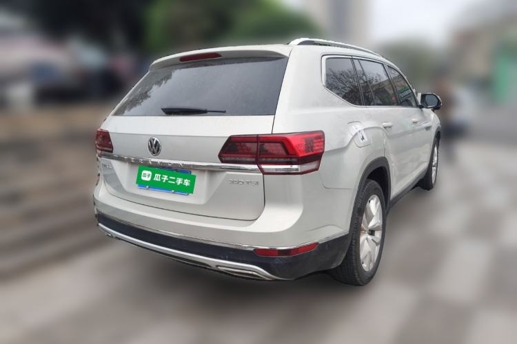 Used Volkswagen Teramont 2017 330TSI Two-Wheel-Drive Flagship Edition Rear Right 45 Deg