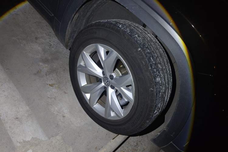 Used Volkswagen Teramont 2017 380TSI Four-Wheel Drive Comfort Edition Right Front Wheel Hub