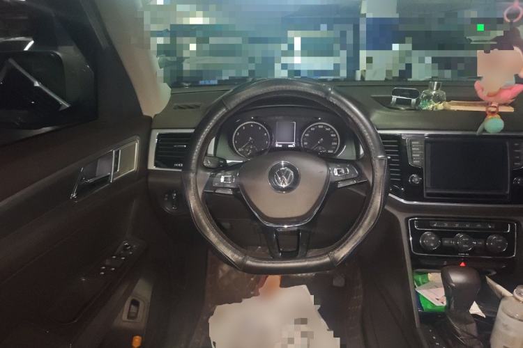 Used Volkswagen Teramont 2017 330TSI Two-Wheel-Drive Luxury Edition Steering Wheel