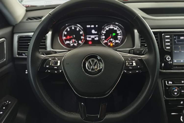 Used Volkswagen Teramont 2017 380TSI Four-Wheel Drive Comfort Edition Steering Wheel