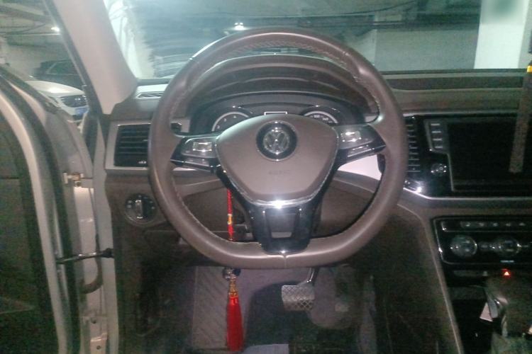 Used Volkswagen Teramont 2017 380TSI Four-Wheel Drive Luxury Edition Steering Wheel