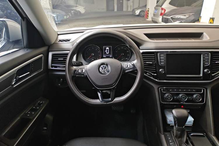 Used Volkswagen Teramont 2017 380TSI Four-Wheel Drive Luxury Edition Steering Wheel