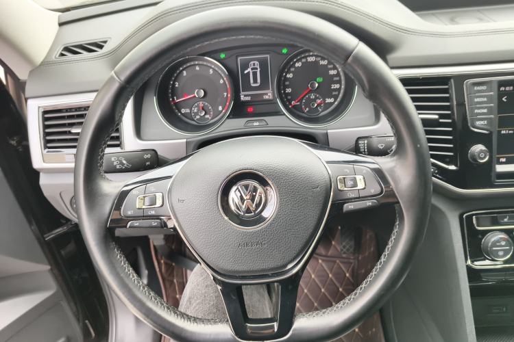 Used Volkswagen Teramont 2017 380TSI Four-Wheel Drive Luxury Edition Steering Wheel