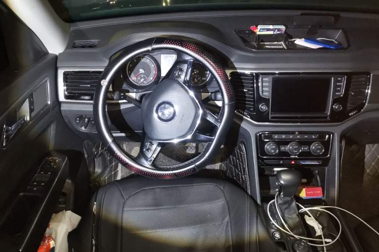 Used Volkswagen Teramont 2017 380TSI Four-Wheel Drive Luxury Edition Steering Wheel