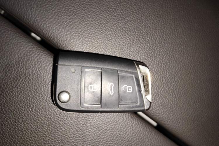 Used Volkswagen Teramont 2017 380TSI Four-Wheel Drive Luxury Edition Vehicle Key