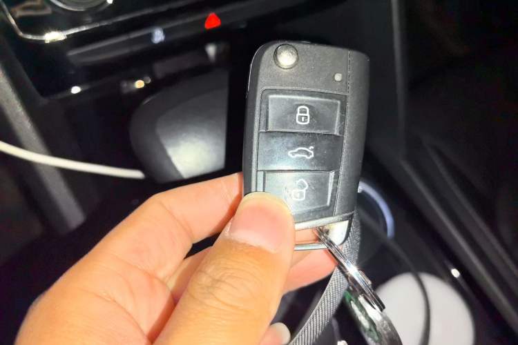 Used Volkswagen Teramont 2017 380TSI Four-Wheel Drive Luxury Edition Vehicle Key