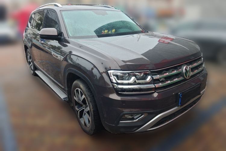 Used Volkswagen Teramont 2017 530 V6 Four-Wheel Drive Luxury Edition Front Right 45 Deg