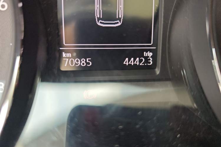 Used Volkswagen Teramont 2017 330TSI Two-Wheel-Drive Luxury Edition Odometer Close Up