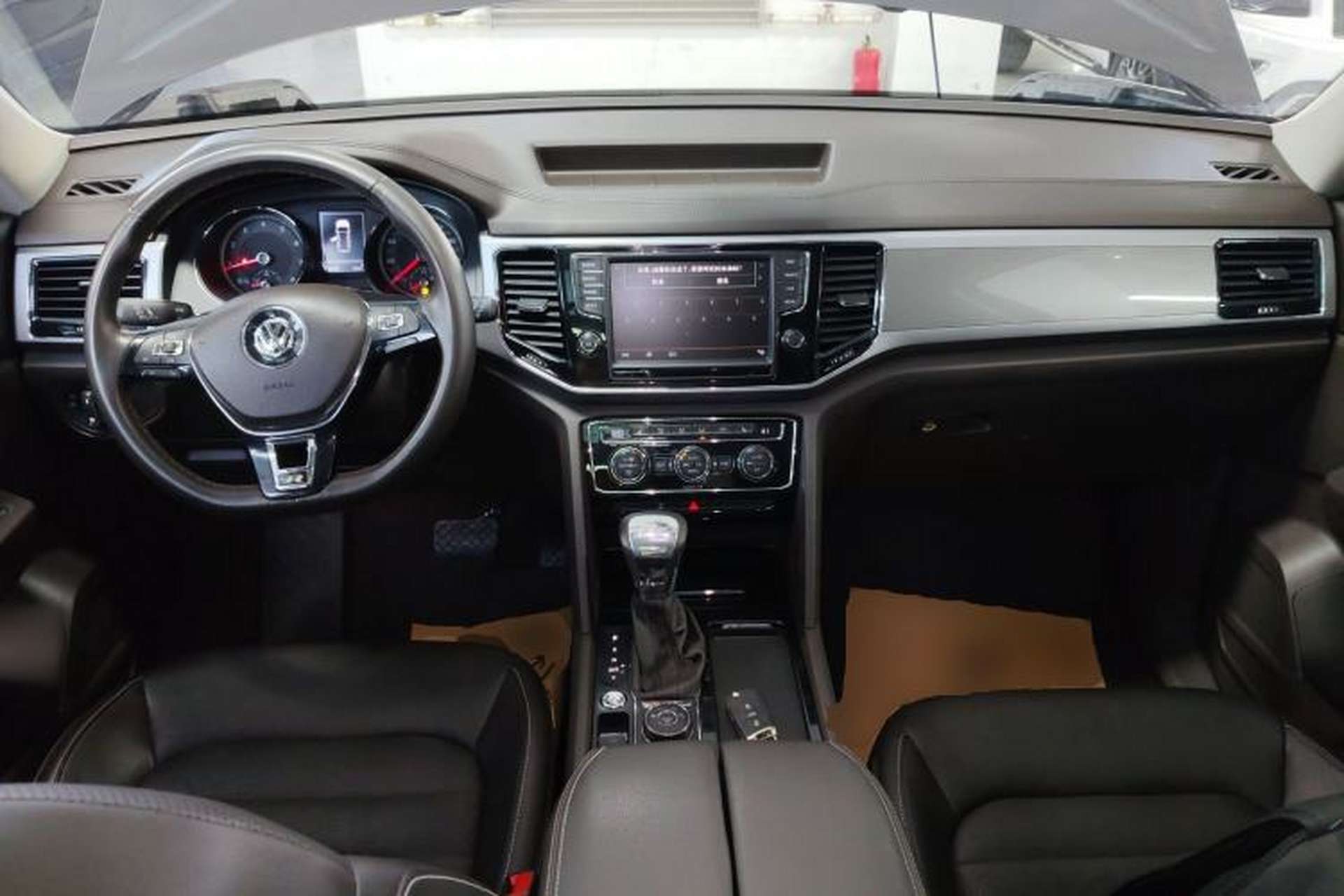 Used Volkswagen Teramont 2017 380TSI Four-Wheel Drive Luxury Edition Center Console