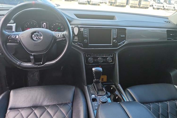 Used Volkswagen Teramont 2017 380TSI Four-Wheel Drive Comfort Edition Center Console