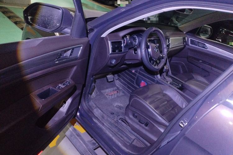 Used Volkswagen Teramont 2017 330TSI Two-Wheel-Drive Luxury Edition Driver Seat