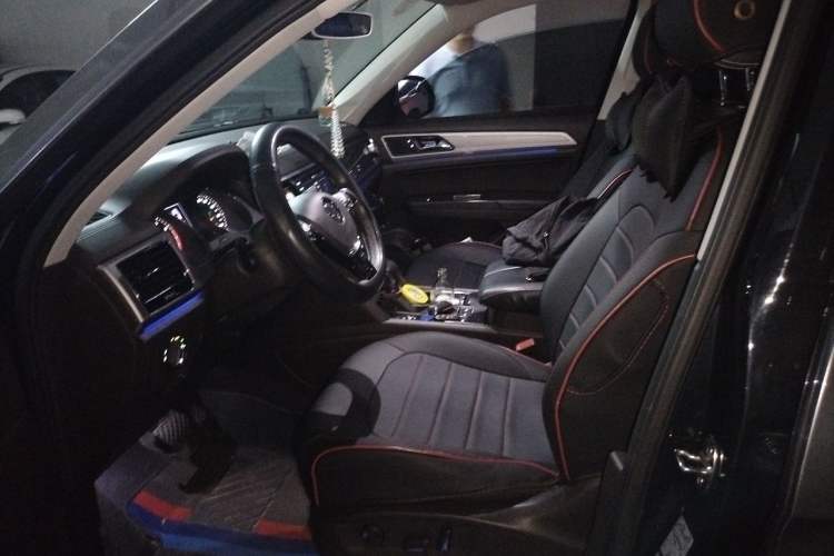 Used Volkswagen Teramont 2017 330TSI Two-Wheel-Drive Luxury Edition Driver Seat