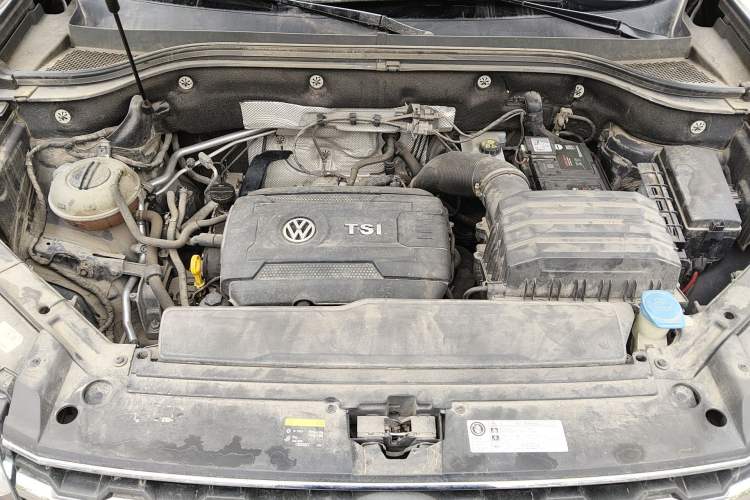 Used Volkswagen Teramont 2017 380TSI Four-Wheel Drive Luxury Edition Engine Bay