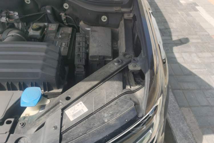 Used Volkswagen Teramont 2017 380TSI Four-Wheel Drive Flagship Edition Engine Bay Left