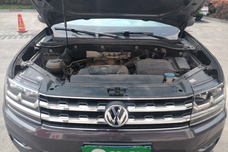 Used Volkswagen Teramont 2017 330TSI Two-Wheel-Drive Luxury Edition Engine Bay