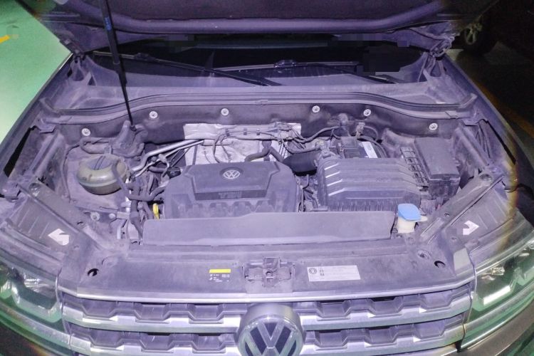 Used Volkswagen Teramont 2017 330TSI Two-Wheel-Drive Luxury Edition Engine Bay