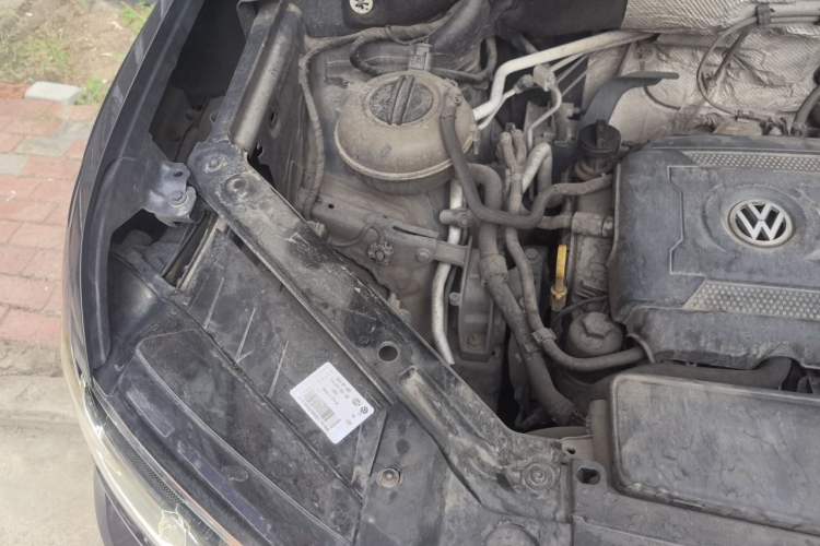 Used Volkswagen Teramont 2017 380TSI Four-Wheel Drive Flagship Edition Engine Bay Right