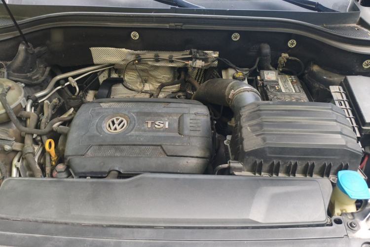 Used Volkswagen Teramont 2017 380TSI Four-Wheel Drive Luxury Edition Engine Bay