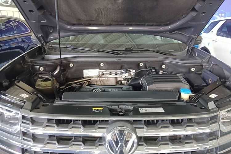 Used Volkswagen Teramont 2017 380TSI Four-Wheel Drive Luxury Edition Engine Bay