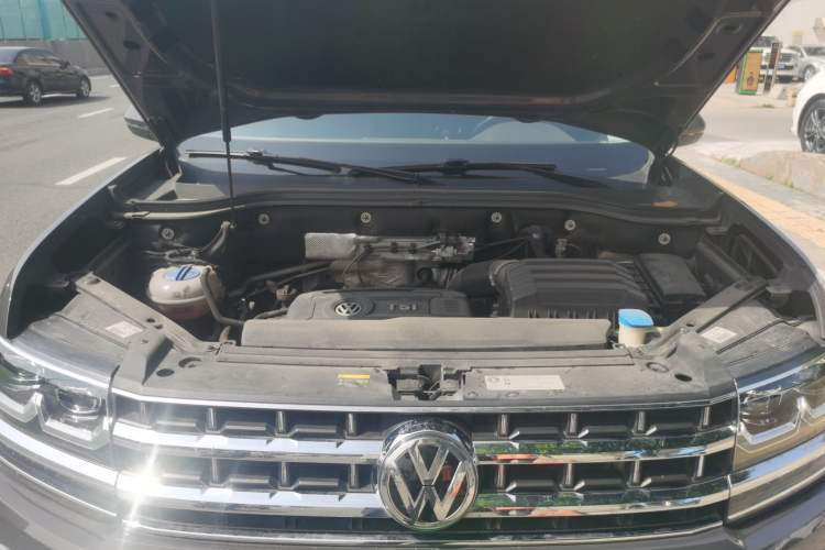 Used Volkswagen Teramont 2017 380TSI Four-Wheel Drive Flagship Edition Engine Bay