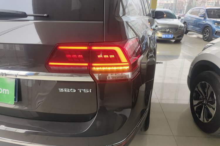 Used Volkswagen Teramont 2017 380TSI Four-Wheel Drive Luxury Edition Exterior 3