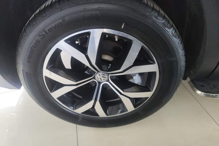 Used Volkswagen Teramont 2017 380TSI Four-Wheel Drive Luxury Edition Exterior 5