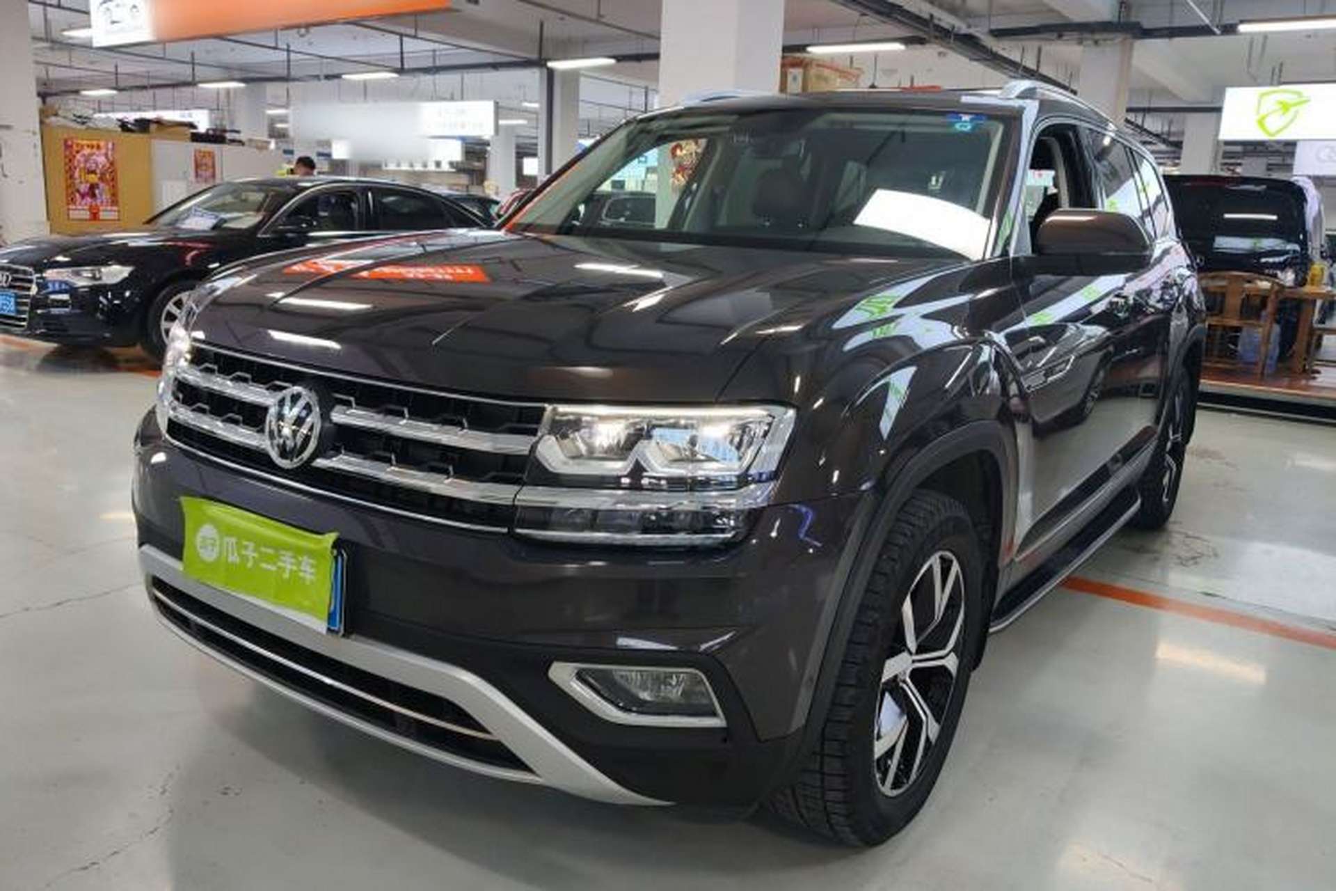 Used Volkswagen Teramont 2017 380TSI Four-Wheel Drive Luxury Edition Front Left 45 Deg
