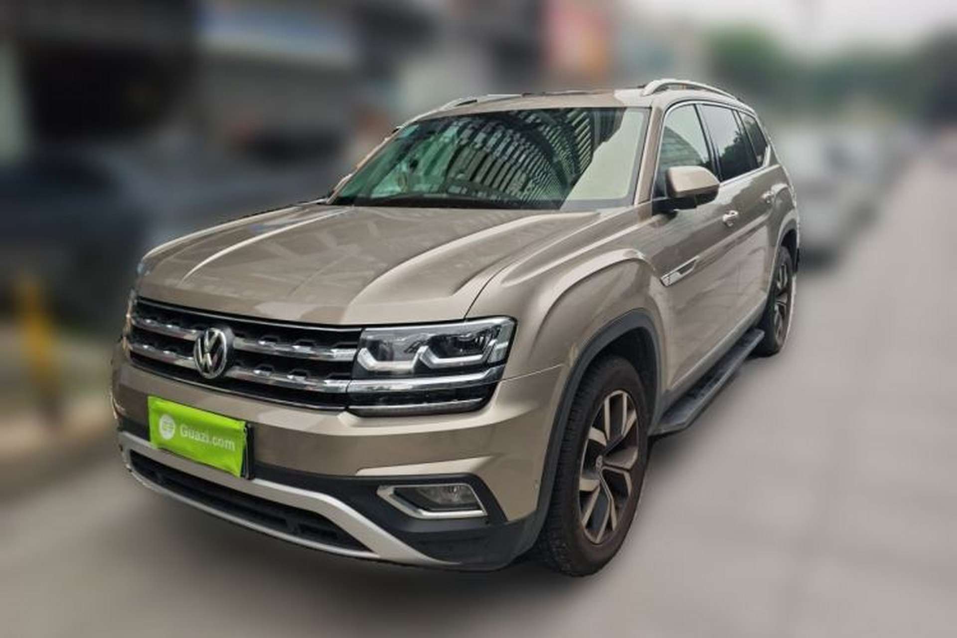 Used Volkswagen Teramont 2017 330TSI Two-Wheel-Drive Luxury Edition Front Left 45 Deg