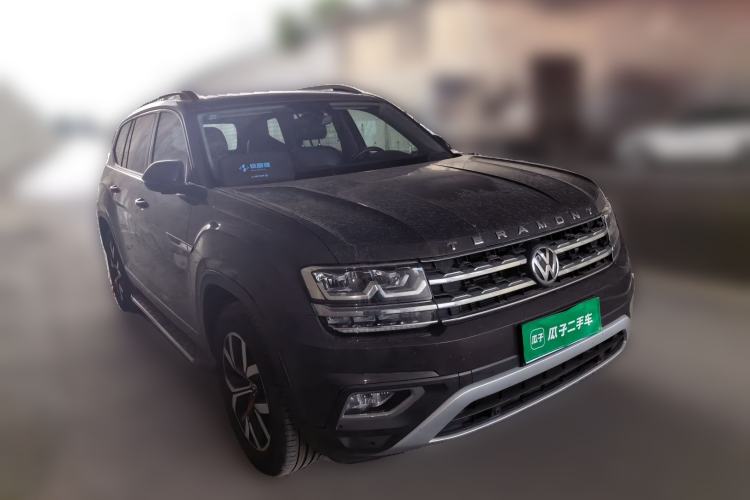 Used Volkswagen Teramont 2017 330TSI Two-Wheel-Drive Luxury Edition Front Right 45 Deg