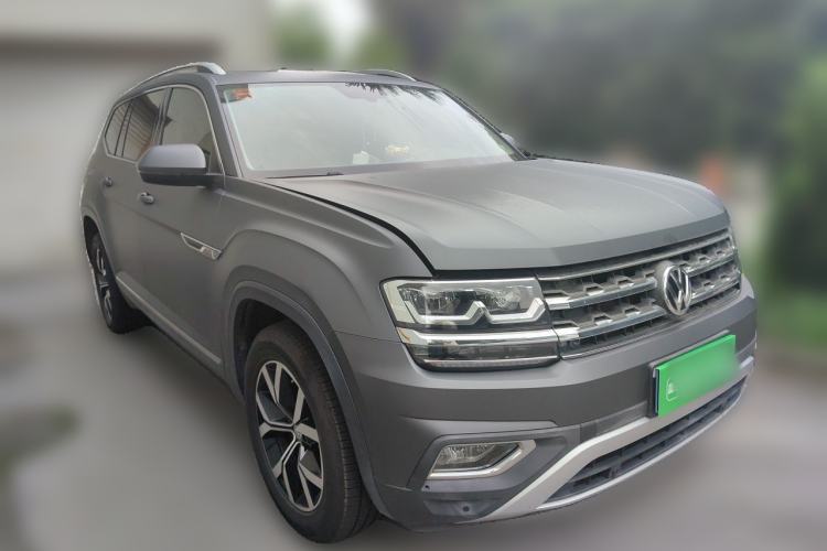 Used Volkswagen Teramont 2017 330TSI Two-Wheel-Drive Luxury Edition Front Right 45 Deg