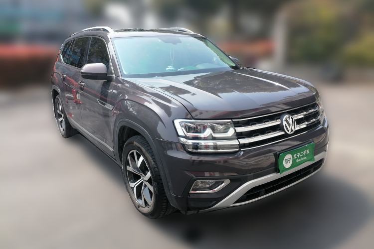 Used Volkswagen Teramont 2017 330TSI Two-Wheel-Drive Luxury Edition Front Right 45 Deg