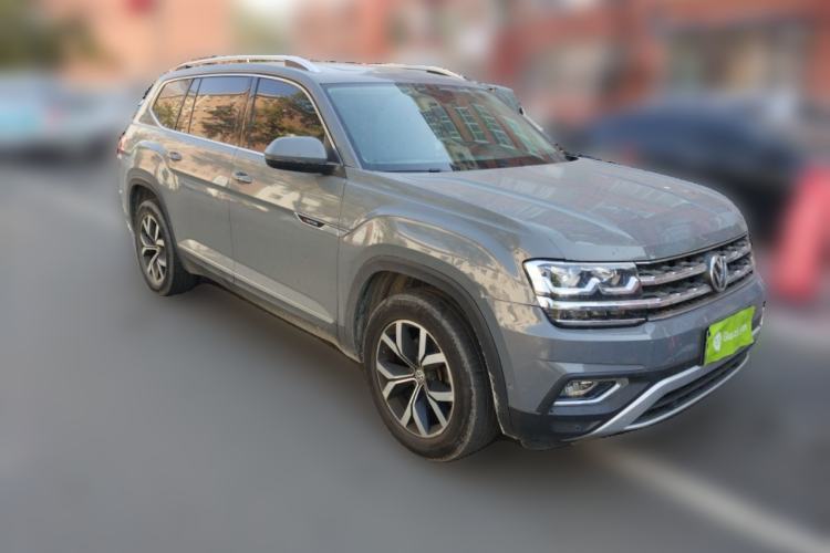 Used Volkswagen Teramont 2017 380TSI Four-Wheel Drive Luxury Edition Front Right 45 Deg