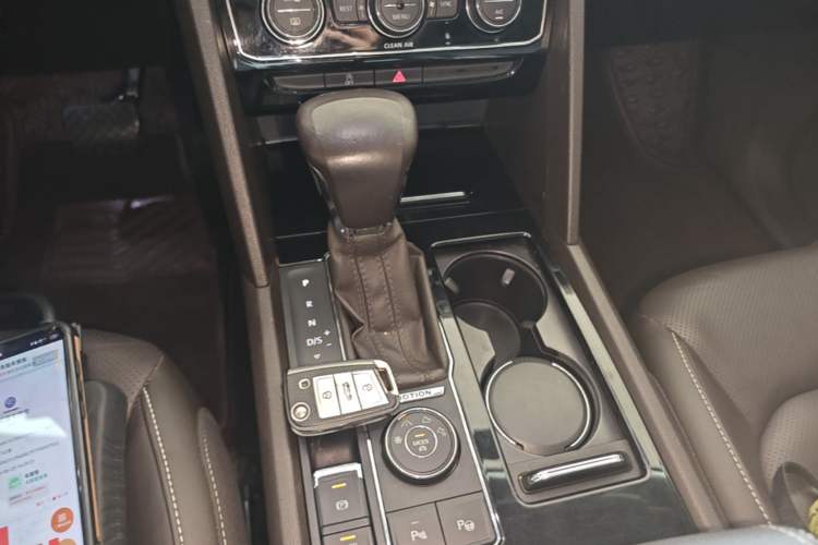 Used Volkswagen Teramont 2017 380TSI Four-Wheel Drive Luxury Edition Gear Lever
