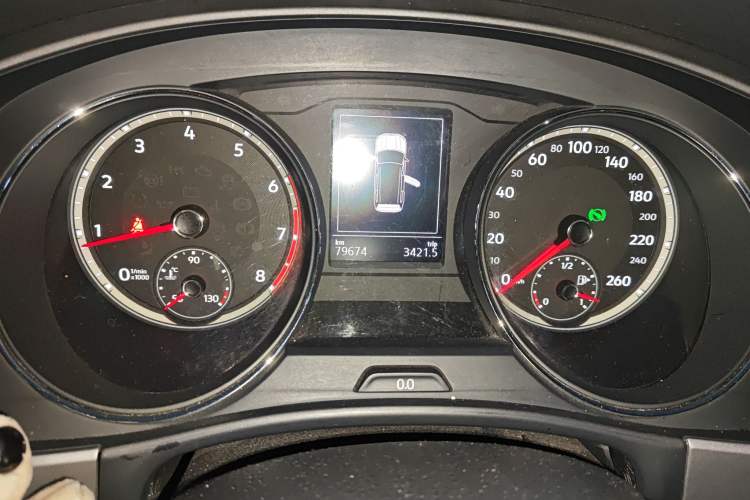 Used Volkswagen Teramont 2017 330TSI Two-Wheel-Drive Luxury Edition Instrument Cluster
