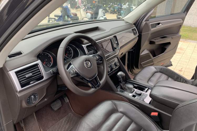 Used Volkswagen Teramont 2017 380TSI Four-Wheel Drive Luxury Edition Interior 7