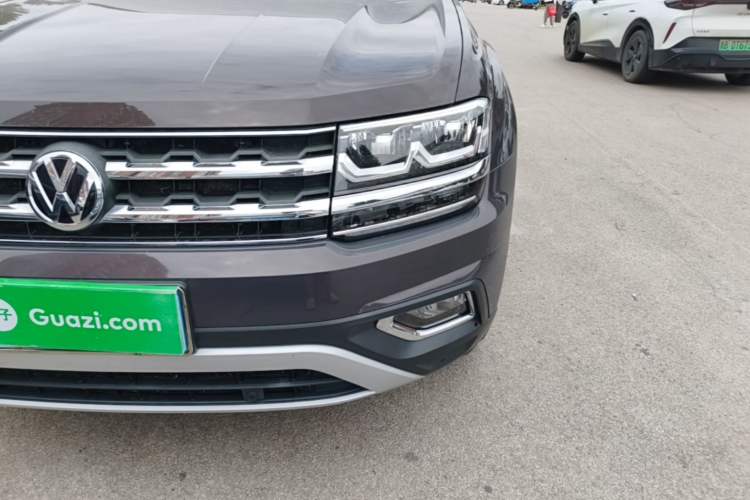 Used Volkswagen Teramont 2017 380TSI Four-Wheel Drive Luxury Edition Left Front Headlight