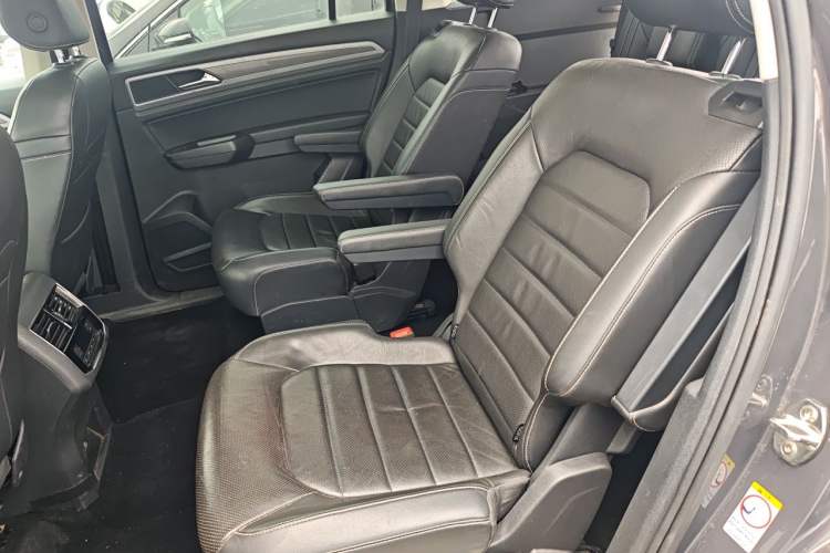 Used Volkswagen Teramont 2017 380TSI Four-Wheel Drive Luxury Edition Left Rear Seat