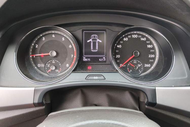 Used Volkswagen Teramont 2017 380TSI Four-Wheel Drive Luxury Edition Odometer Close Up