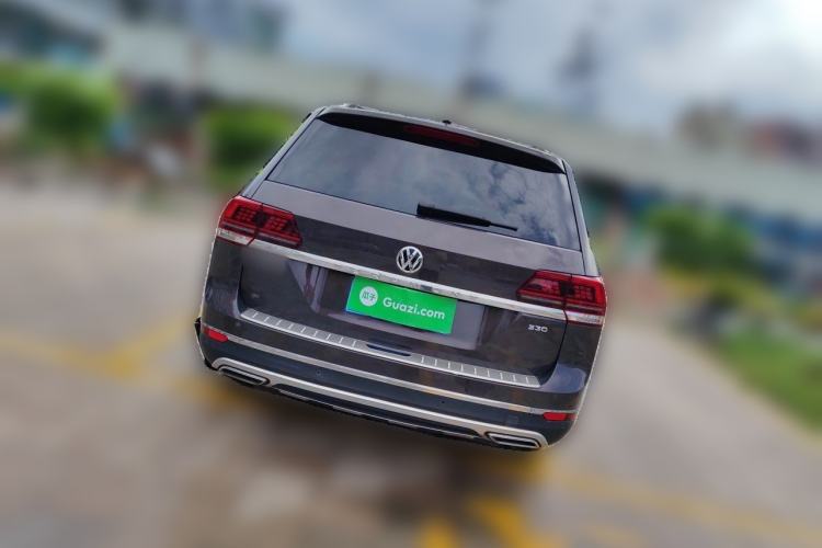 Used Volkswagen Teramont 2017 530 V6 Four-Wheel Drive Luxury Edition Rear