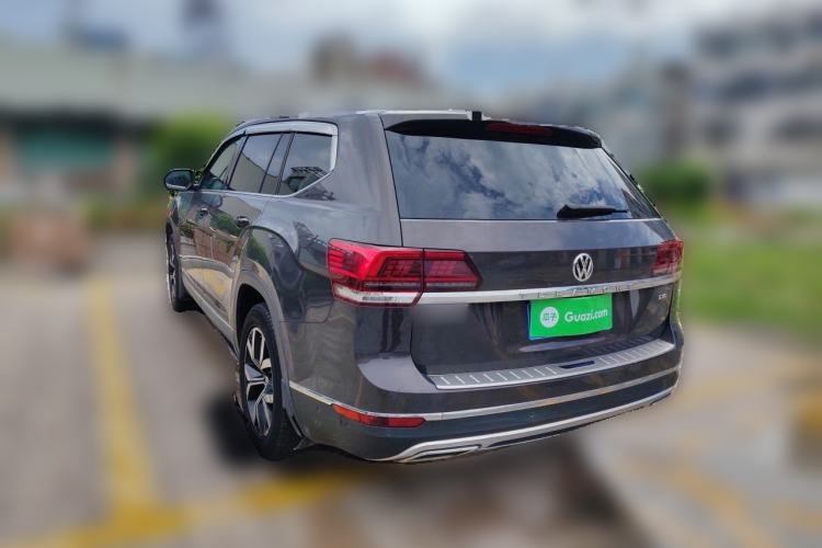 Used Volkswagen Teramont 2017 530 V6 Four-Wheel Drive Luxury Edition Rear Left 45 Deg