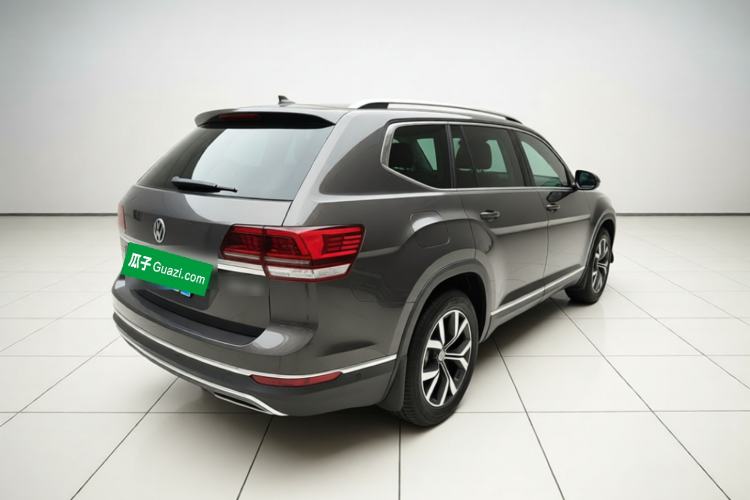 Used Volkswagen Teramont 2017 380TSI Four-Wheel Drive Luxury Edition Rear Right 45 Deg