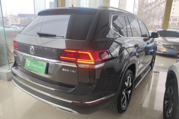 Used Volkswagen Teramont 2017 380TSI Four-Wheel Drive Luxury Edition Rear Right 45 Deg