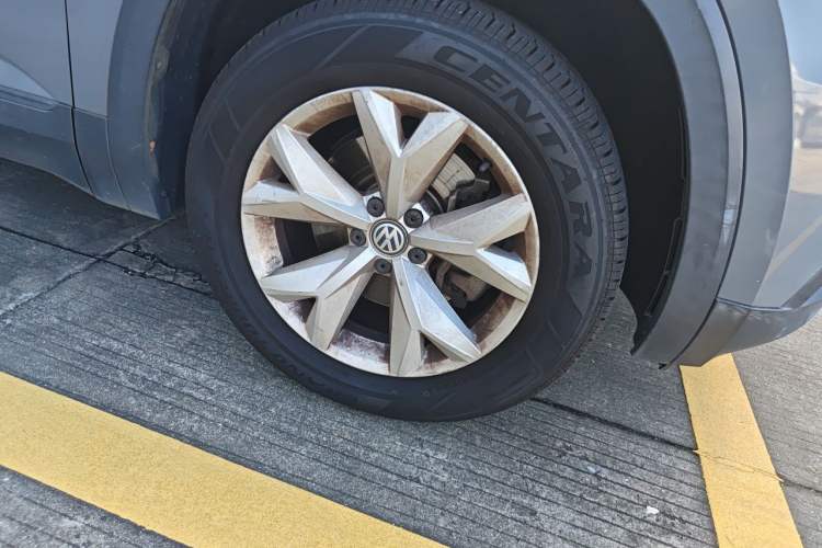 Used Volkswagen Teramont 2017 380TSI Four-Wheel Drive Comfort Edition Right Front Wheel Hub