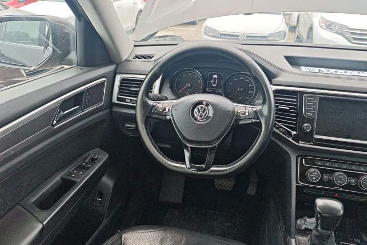 Used Volkswagen Teramont 2017 380TSI Four-Wheel Drive Luxury Edition Steering Wheel